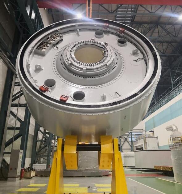 国内陆上最大的永磁直驱风力发电机研制成功